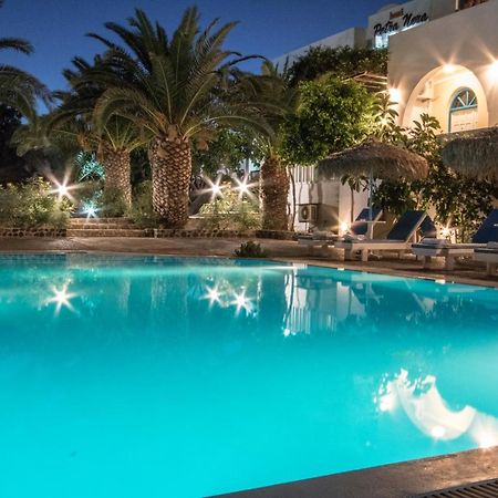 Petra Nera Hotel Perissa  Exterior photo